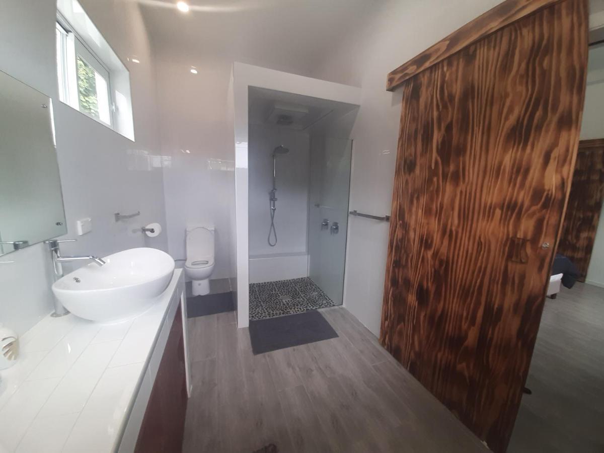 Mai'I Villa 1 - Muri Avarua Buitenkant foto