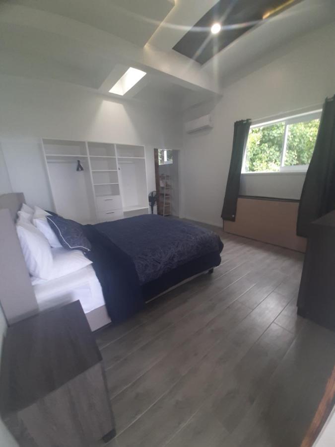 Mai'I Villa 1 - Muri Avarua Buitenkant foto